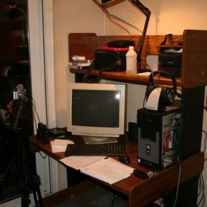 The 'PC Desk'... Home of CheechWiz.com
