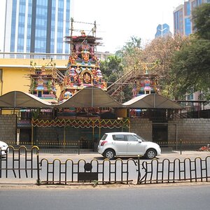 The famous Vinayaka temple amongst new high rise buildings still the first stop for many Cars coming out of the dealer showroom for the good luck Pooj