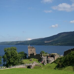 Urguhart Castle - Loch Ness